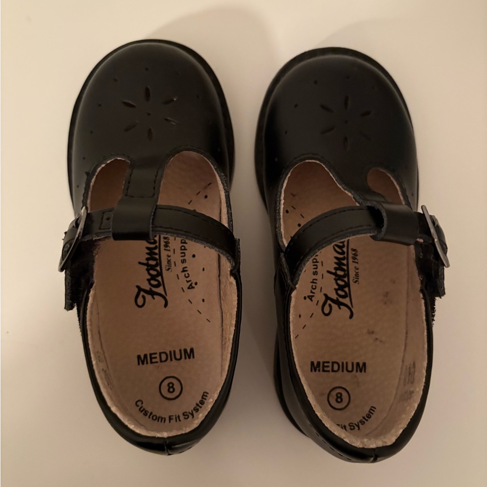 FootMates Sherry Black Mary Jane Dress Shoes